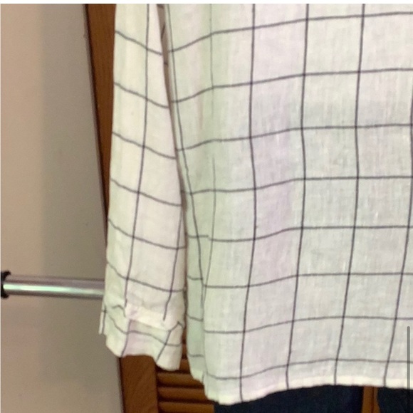 Flax Black &White Windowpane Print Button-Down Top - Picture 12 of 13